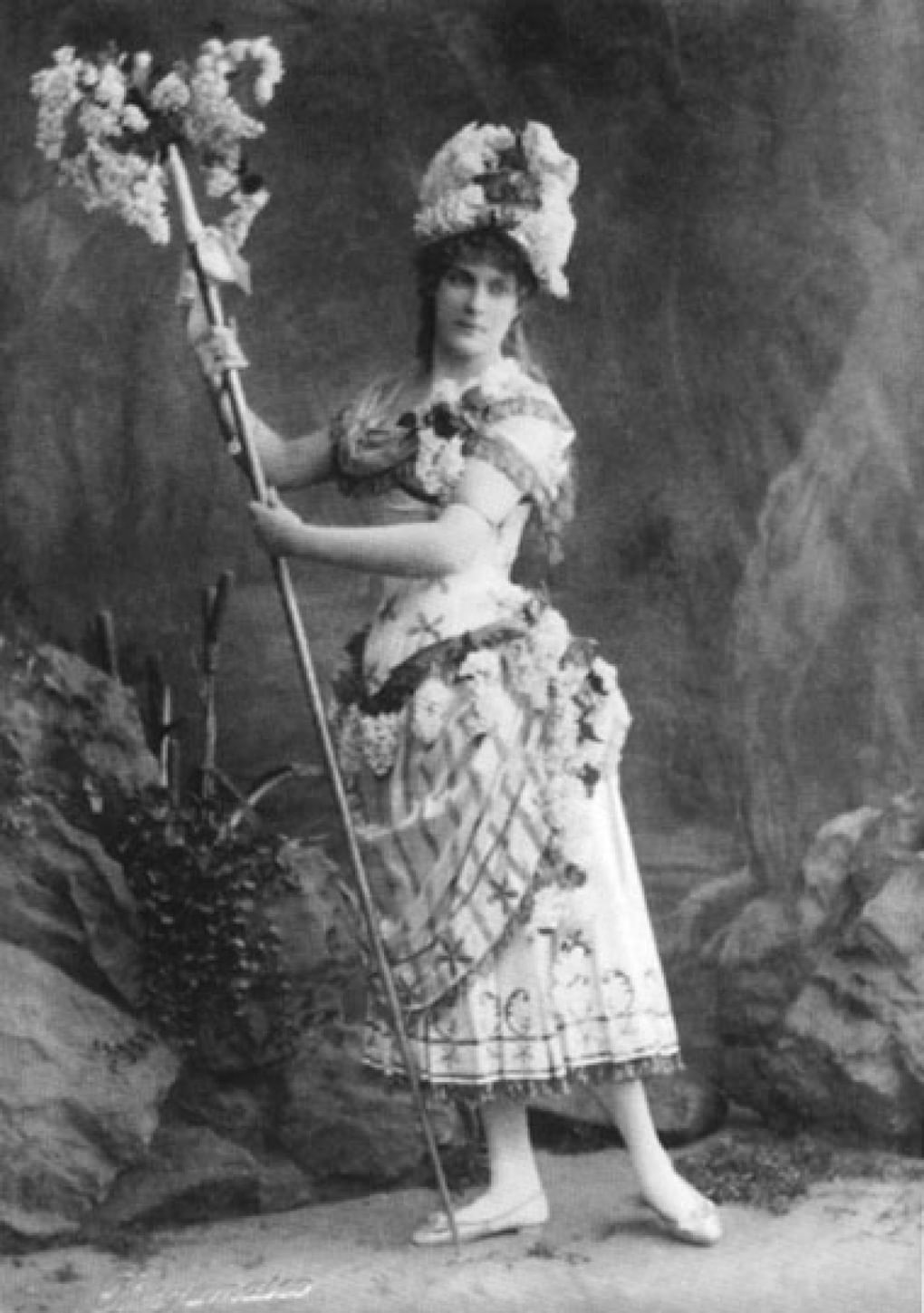 Мария Петипа в партии Феи Сирени. 1900 год. Фотография из архива Мариинского театра.