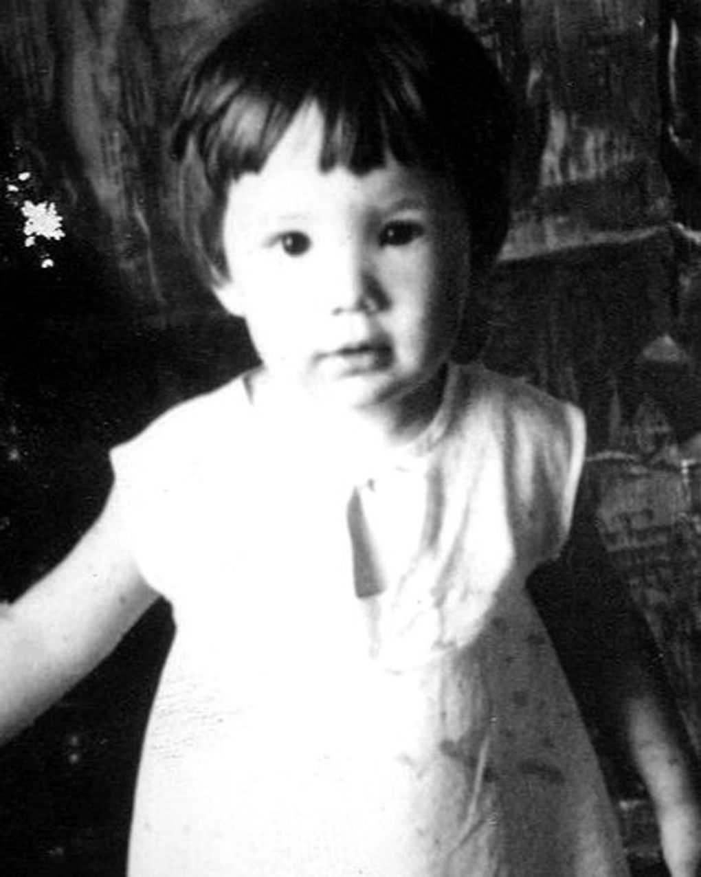 Чулпан Хаматова в детстве. Фотография: ekogradmoscow.ru
