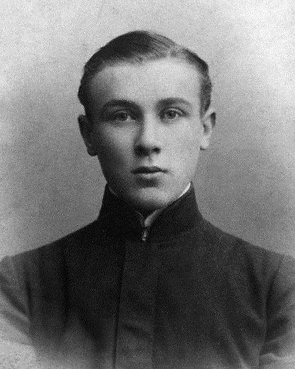 Михаил Булгаков в юности. Фотография: wikipedia.org